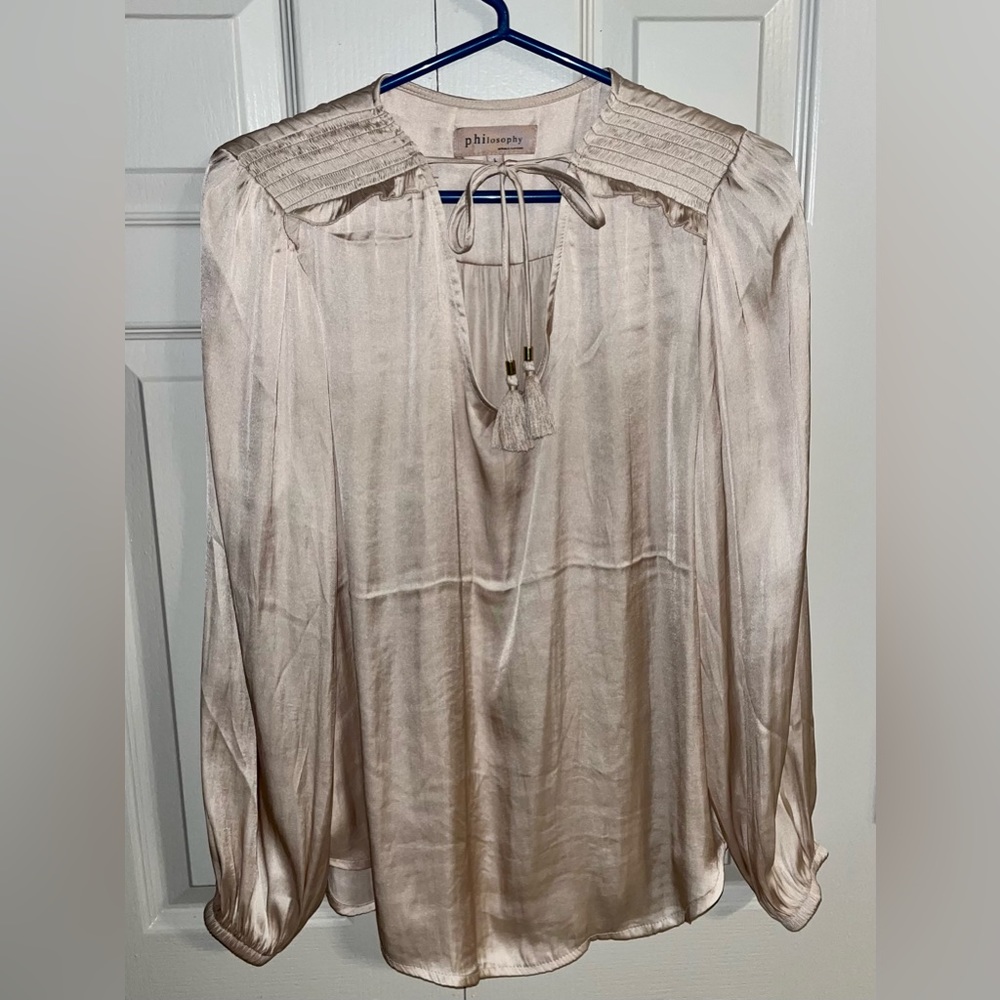 🎉 *3 for $25* Philosophy Satin Cream Blouse - Size L